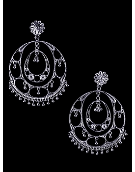 Swaying and Traditional