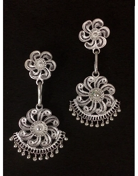 Ethnic Dangles