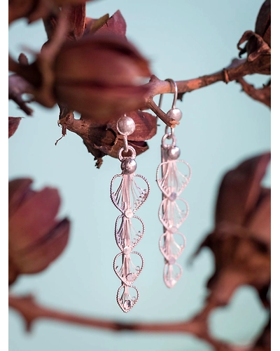 Petal danglers-1