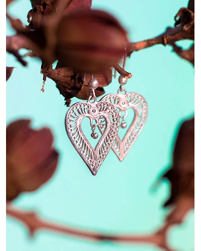 Cupids whisper-1