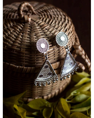 Filigree Facets-1