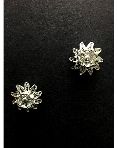 Chakri Studs-2