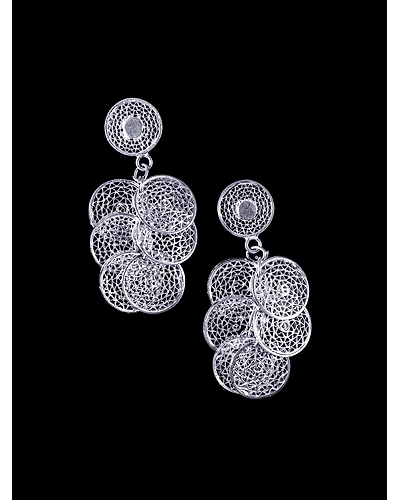 Mahanadis moonlight-12667685