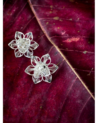 Kusum bloom studs-1