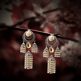 Gonasika Ramanee Silver Earrings