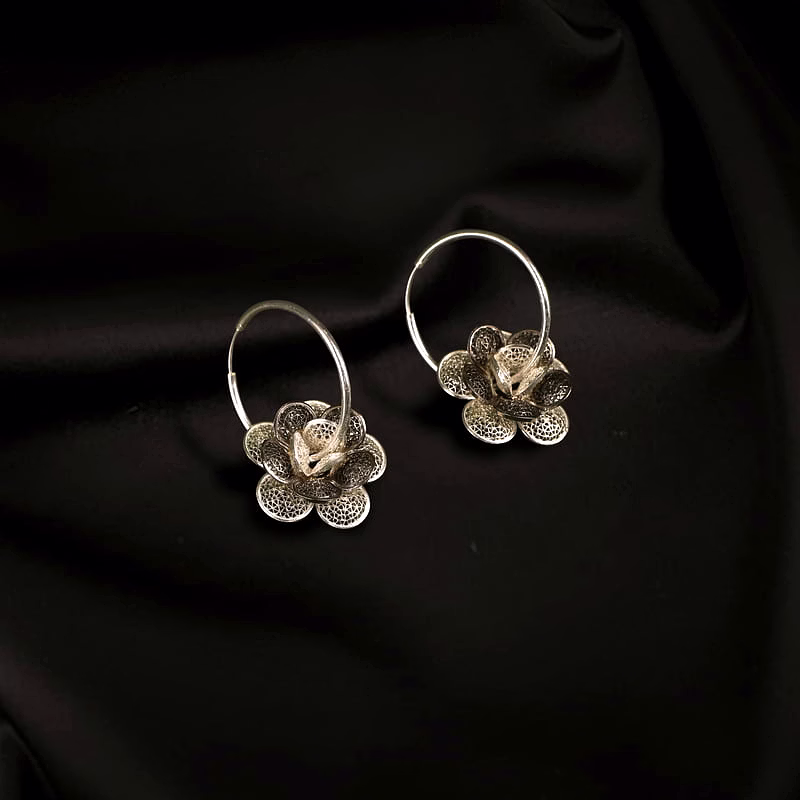 gonasika evangeline silver earrings