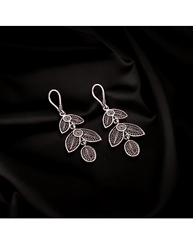 Tanisha Silver Earrings