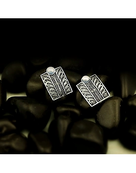 Mariam Filigree Silver Earrings