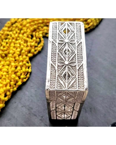 Neisha Valaya Handcrafted-3