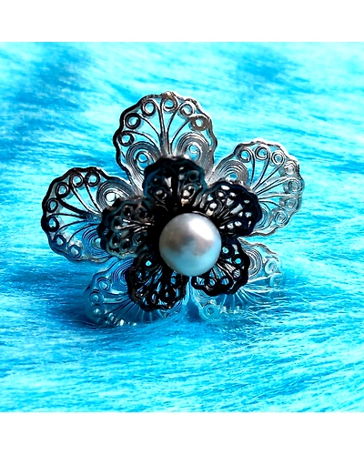 Camelia Silver Finger Ring-1