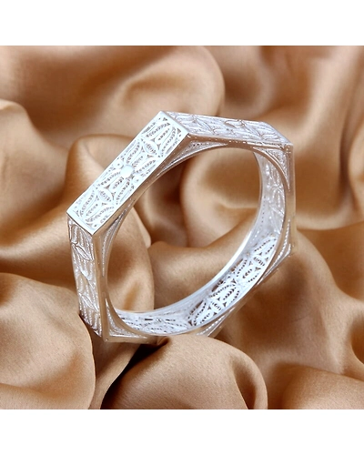 Mehwish Silver Bangle for women-12668095