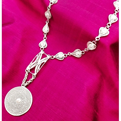 Gonasika MOR NAYANI HAARDESIGNER ROYAL SILVER FILIGREE NECKLACE
