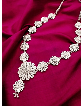 PUSHP-UPAHARINTRICATE SILVER FILIGREE NECKLACE