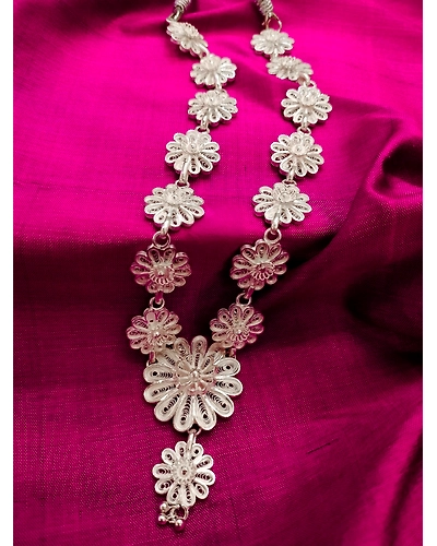 PUSHP-UPAHARINTRICATE SILVER FILIGREE NECKLACE-2