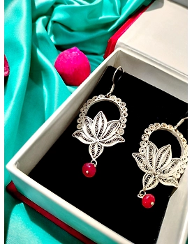 PADMA CHANDRIKARED PEARL FILIGREE EARDROPS