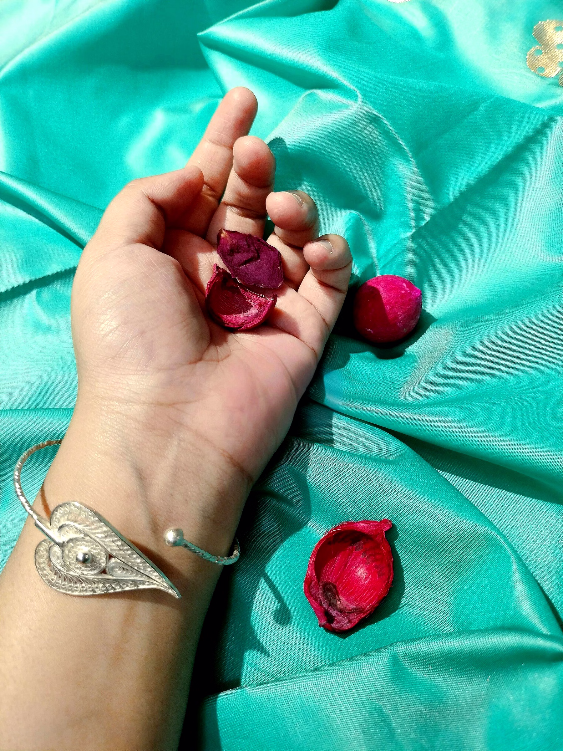 gonasika paan pasandadesigner filigree bbracelet kadda
