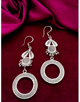 DREAMCATCHERLONG FILIGREE EARRINGS