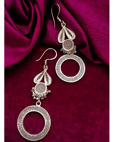 DREAMCATCHERLONG FILIGREE EARRINGS-2
