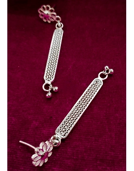 ROSES AND STICKSGEOMETRIC DESIGNER FILIGREE EARRINGS