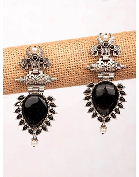 Black Pearl-Studded Oxidised Silver Look Earrings for Fashionable Occasions