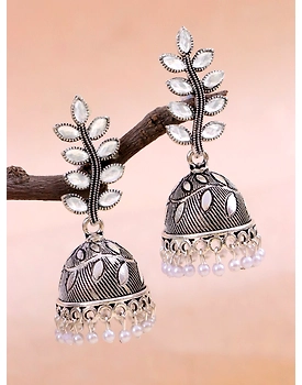 Oxidised Silver Fashionable Leaf Design Silver Oxidised Earrings for Women
