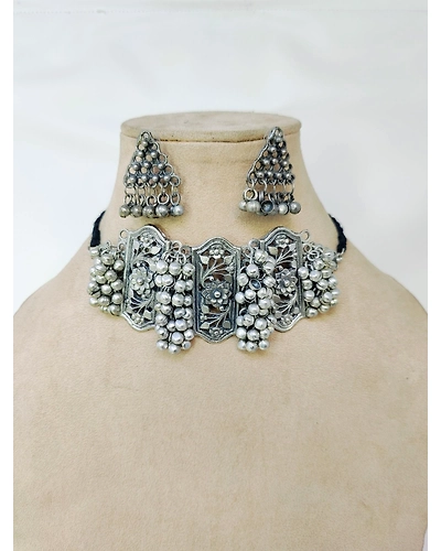 Boho Chic Oxidised Silver Ghoongroo Choker Jewelry Set for Women &amp; Girls-12668253