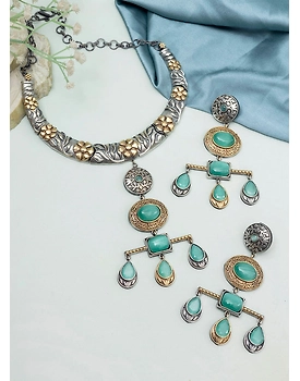 Kunvika Hasli set
