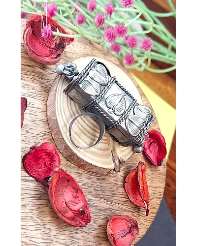 Boho Fashionistas Oxidised Silver Ring for Women-12668853