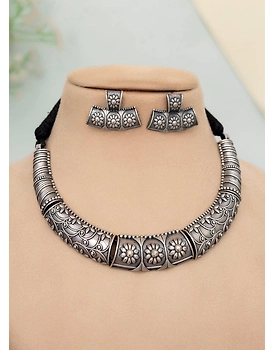 Saiena Hasli set