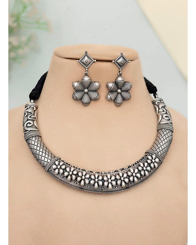 Shivinika Hasli set-12668875