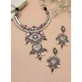 Gonasika Kailasha Oxidised Hasli set