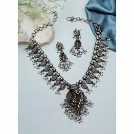 gonasika gauravi ganesh oxidised necklace set