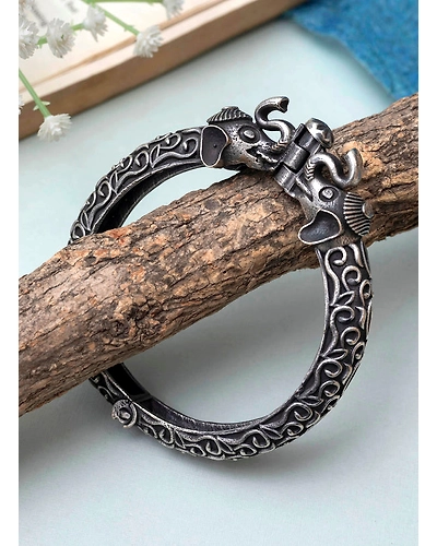 Shalvi Silver Oxidised Bracelet-2