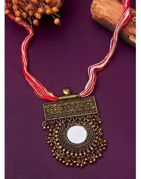 Nalina pendant necklace