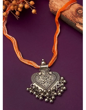 Panchhi pendant necklace