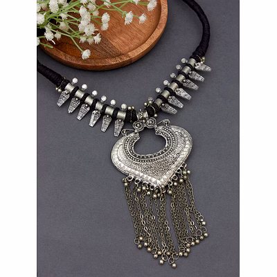 gonasika tahina oxidised necklace