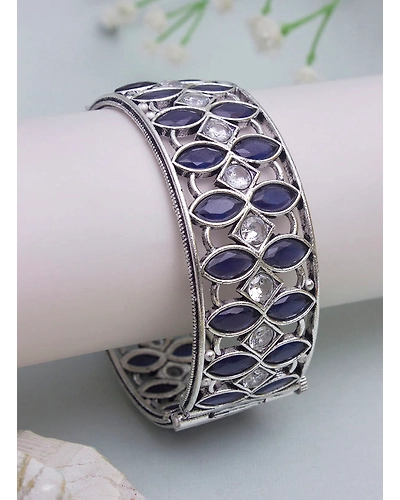 Neysa stone bangle-1