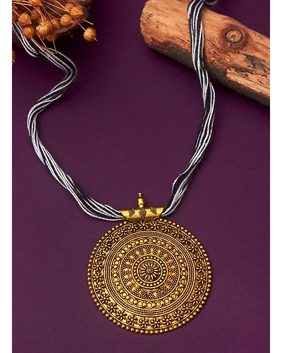 Yogita pendant necklace-2