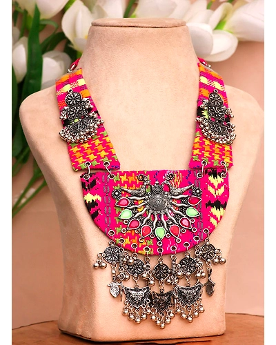 Layla Fabric Necklace-1