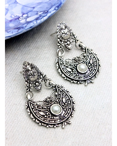 white stone chandbali-1