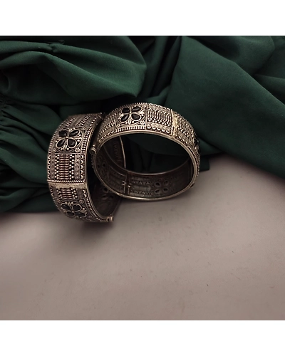 Silver Lookalike Bangles-1 Pair Black-12669661