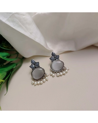 SHEETAL Monalisa Stud Earrings-1