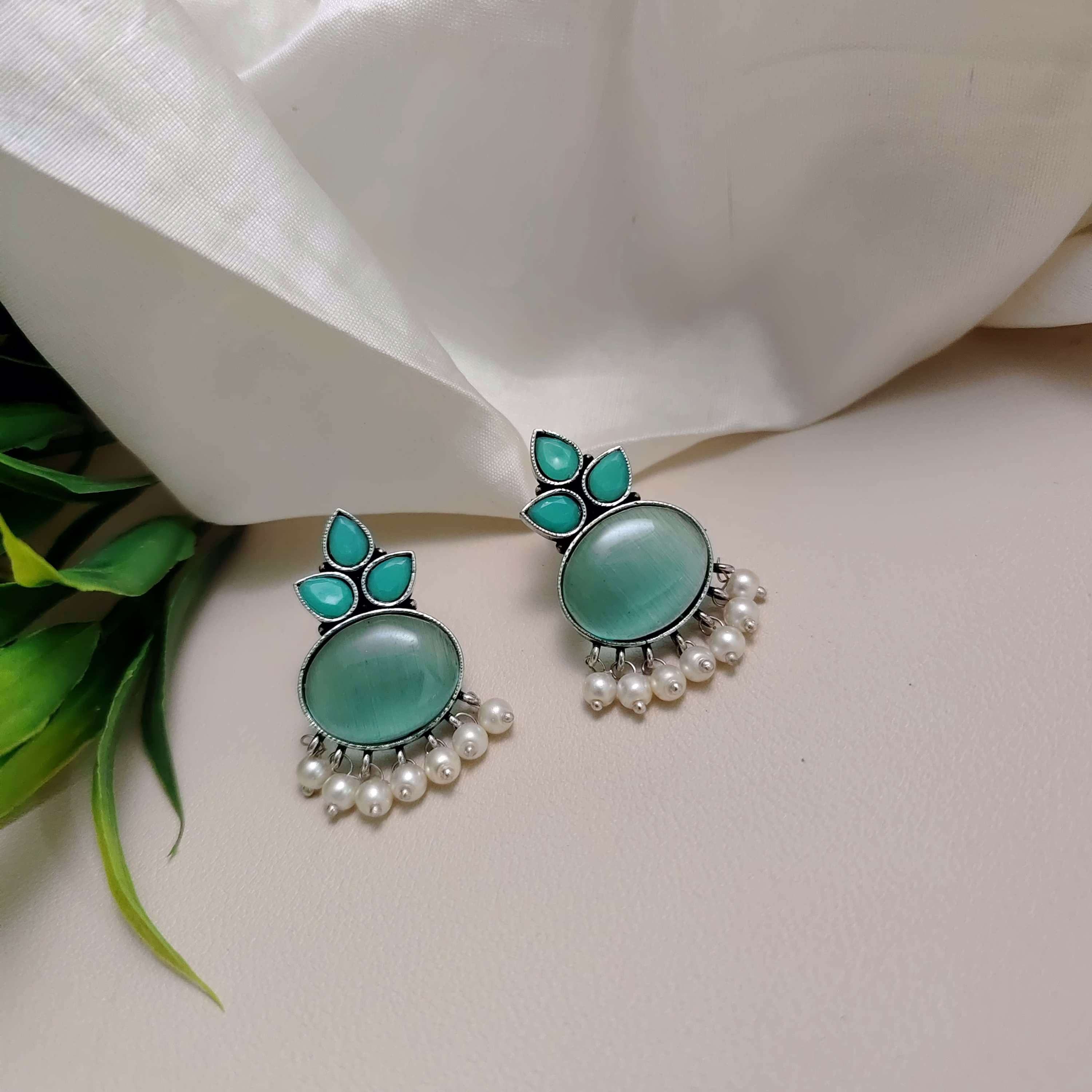 SHEETAL Monalisa Stud Earrings image 4