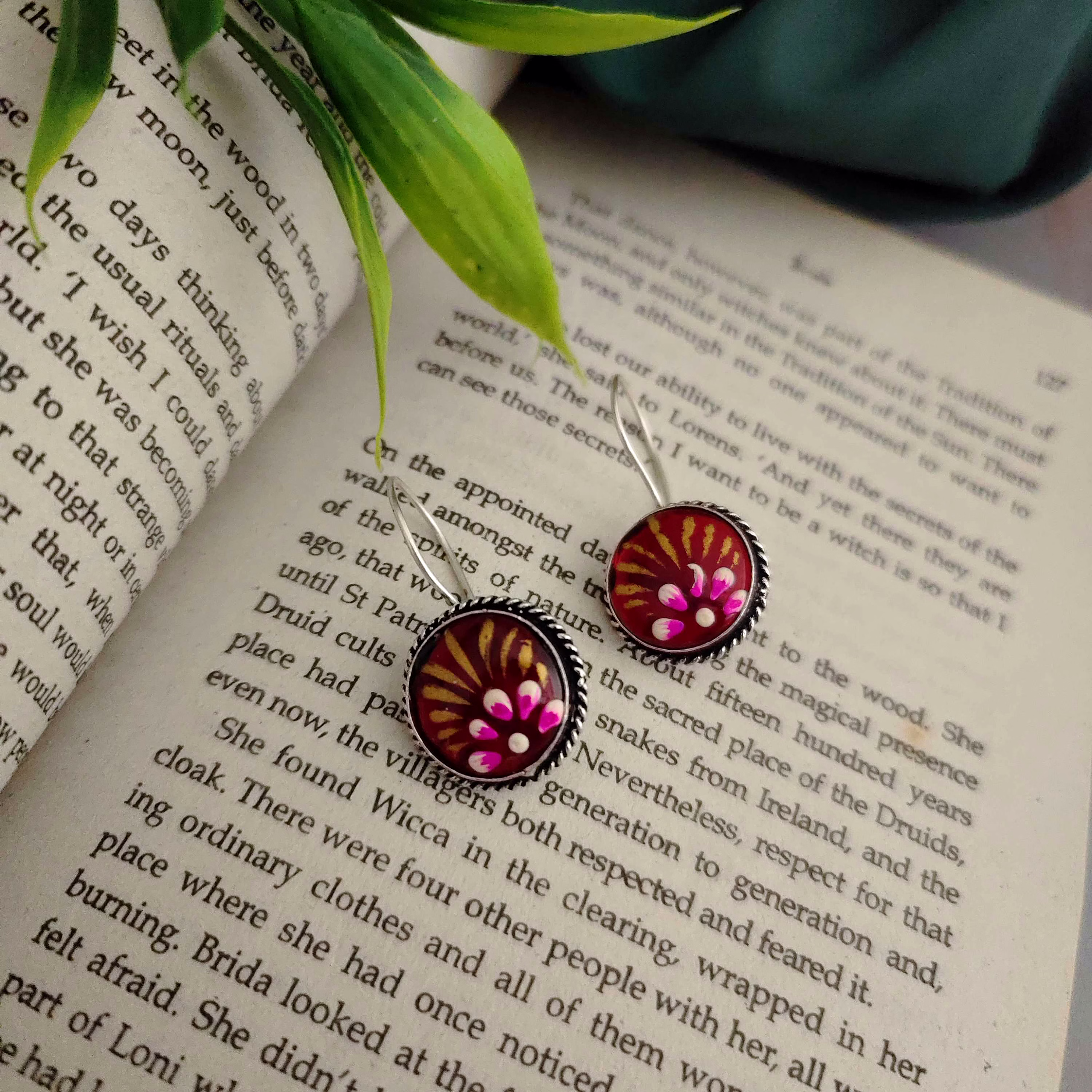 SRIVALLI Monalisa Stone Earrings image 5