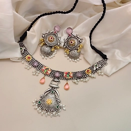 Gonasika LEHAR Fusion Necklace Earrings Set