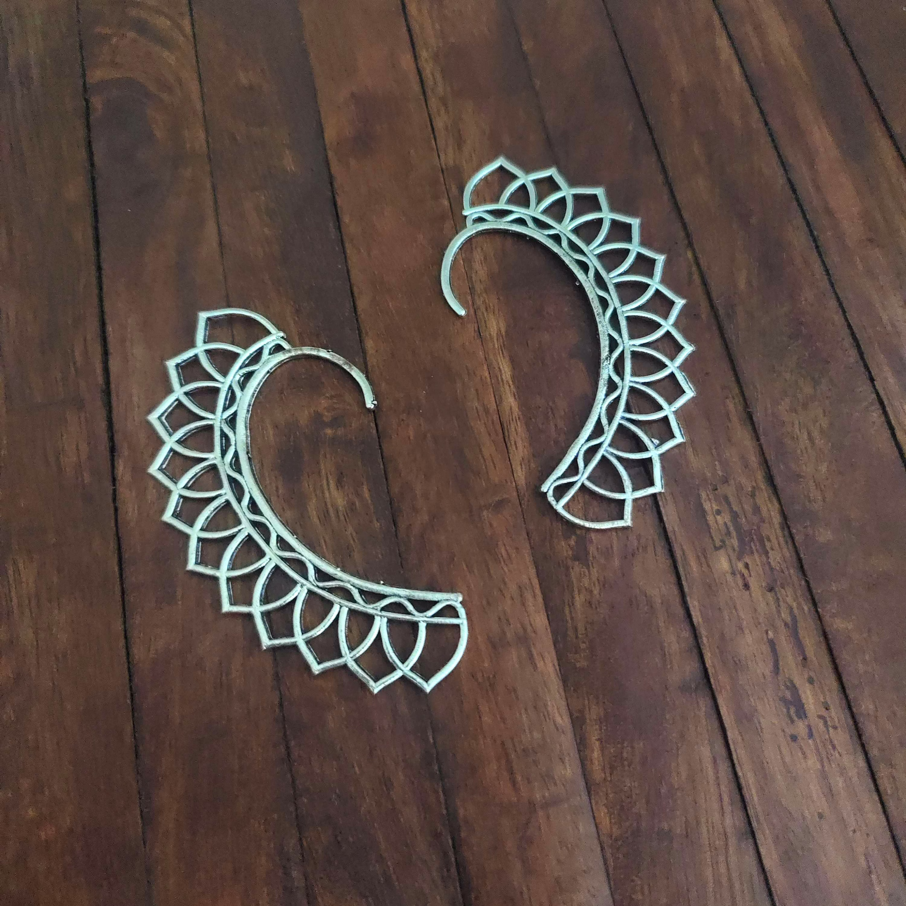 PARVATI Oxidized Earcuff Earclips image 1