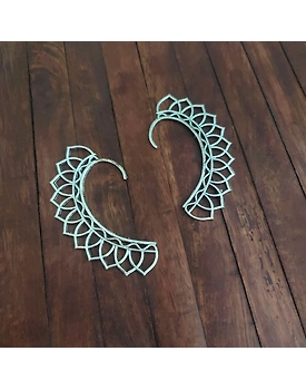 PARVATI Oxidized Earcuff Earclips