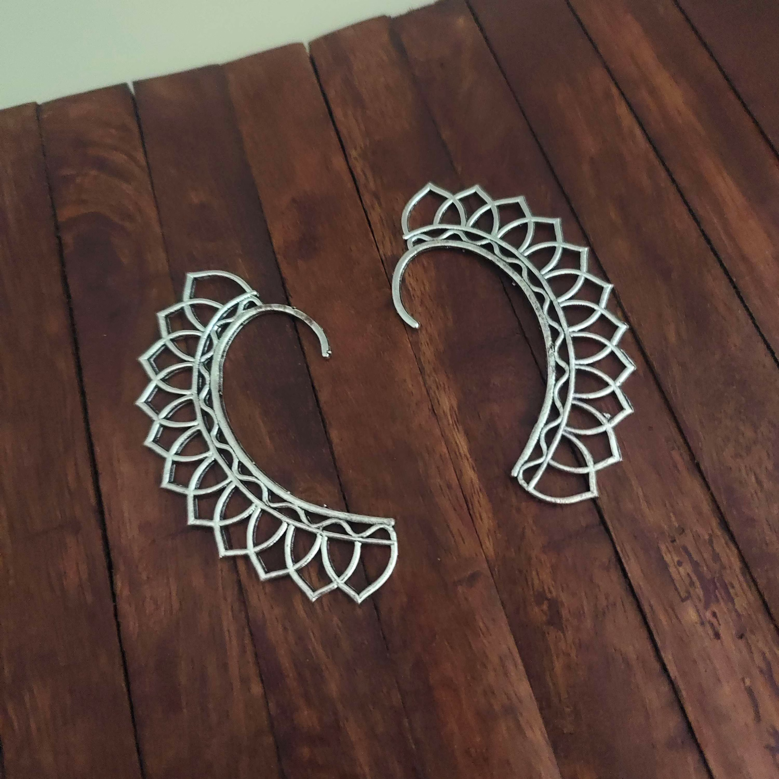PARVATI Oxidized Earcuff Earclips image 2
