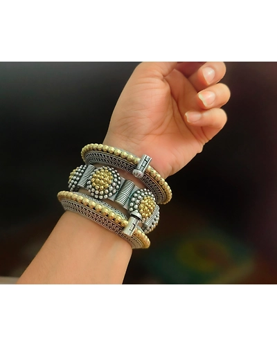 AAHANA Silver ReplicaTwo tone Bangles set-2