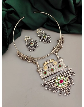 KSHITI Oxidised two tone Hasli Necklace Earrings Set